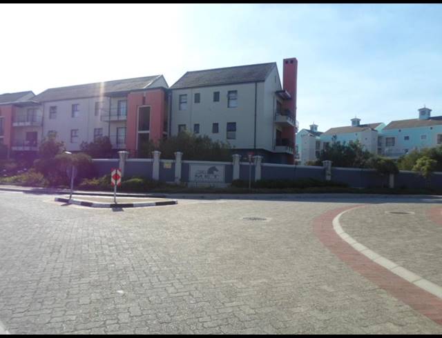 2 BEDROOM APARTMENT BLOCK TO LET IN ROYAL ASCOT